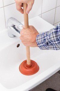 plunging a sink safely
