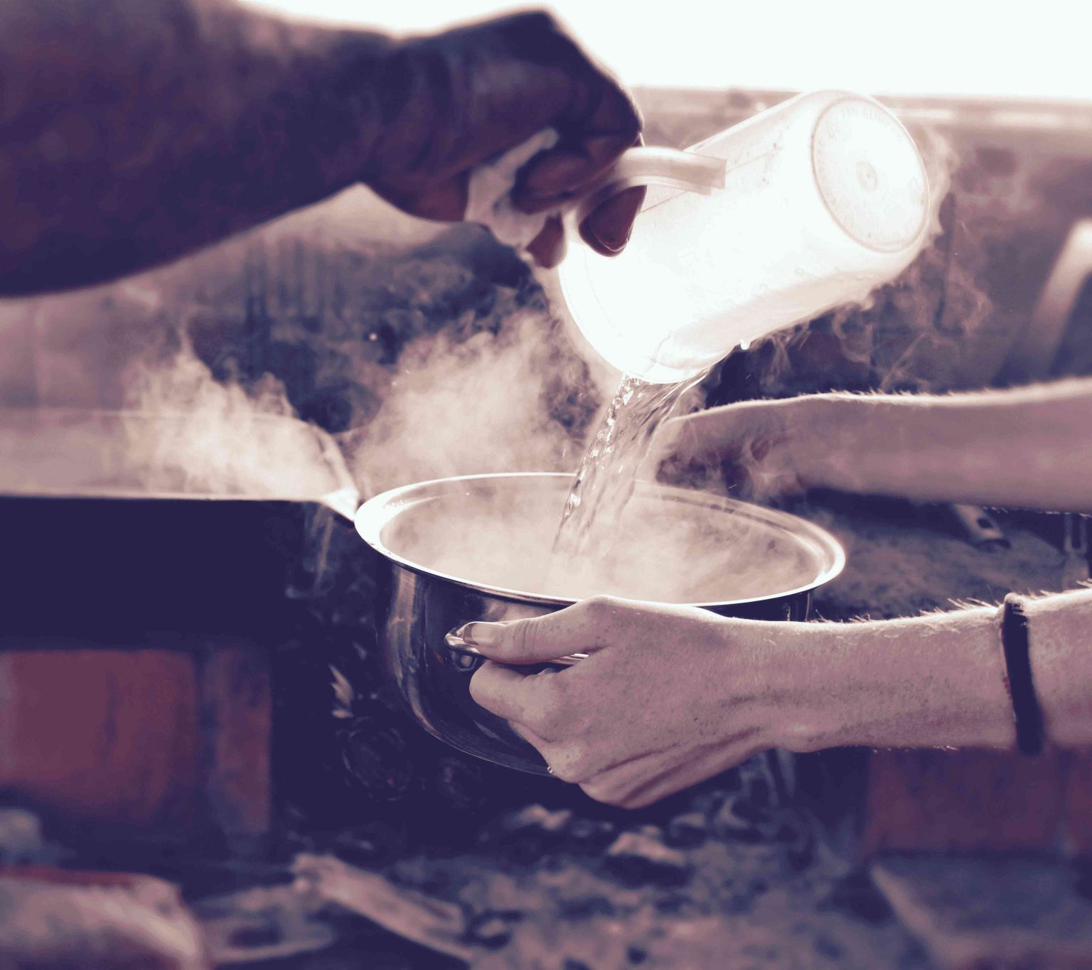 How to Unclog A Drain with Baking Soda And Vinegar?